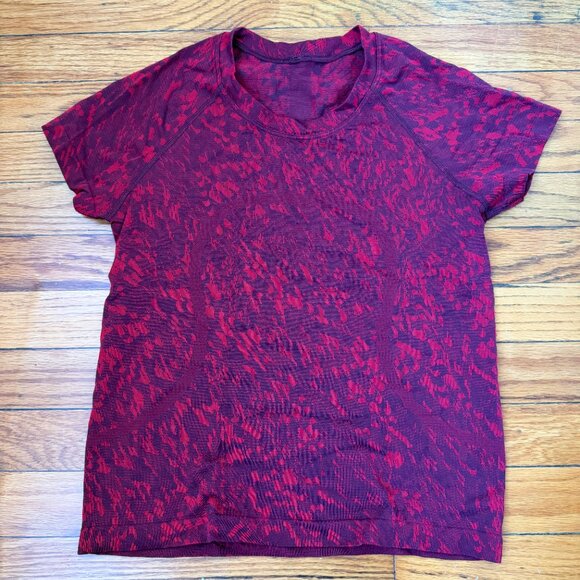 Lululemon Lunar New Year Swiftly Tech Short-Sleeve Shirt 2.0 | Size 6 - Picture 2 of 5